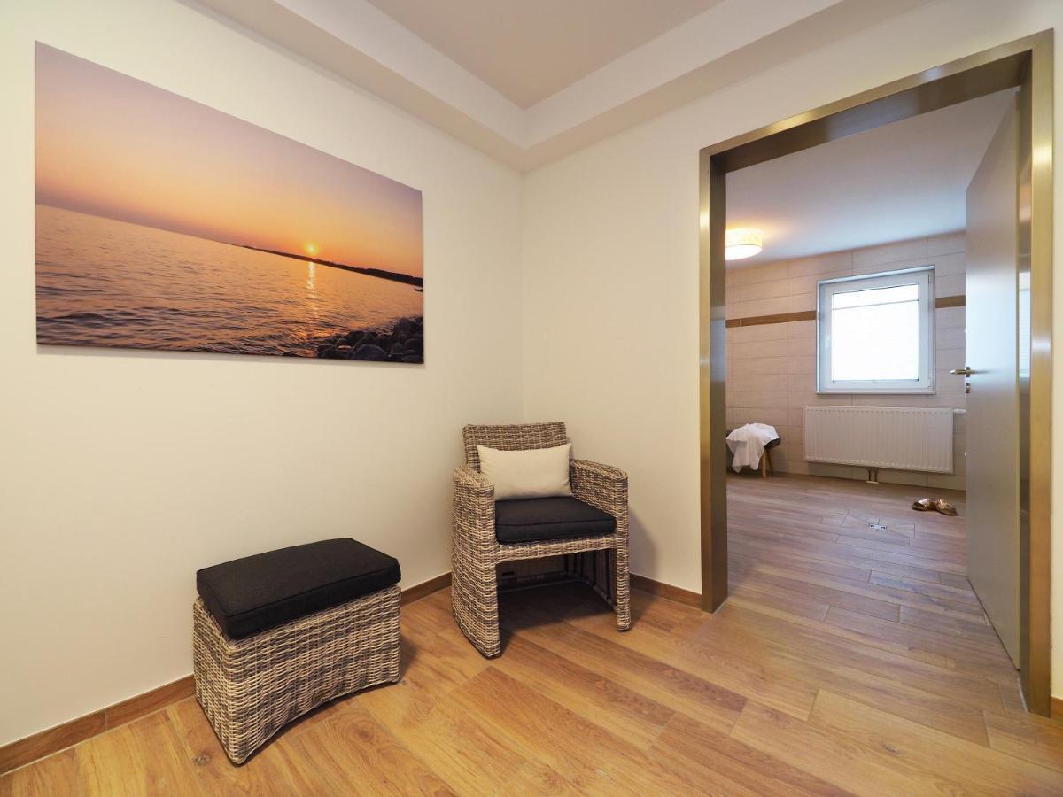 Appartement "Froschkoenig" - Oase Am Haff Garz  Zewnętrze zdjęcie